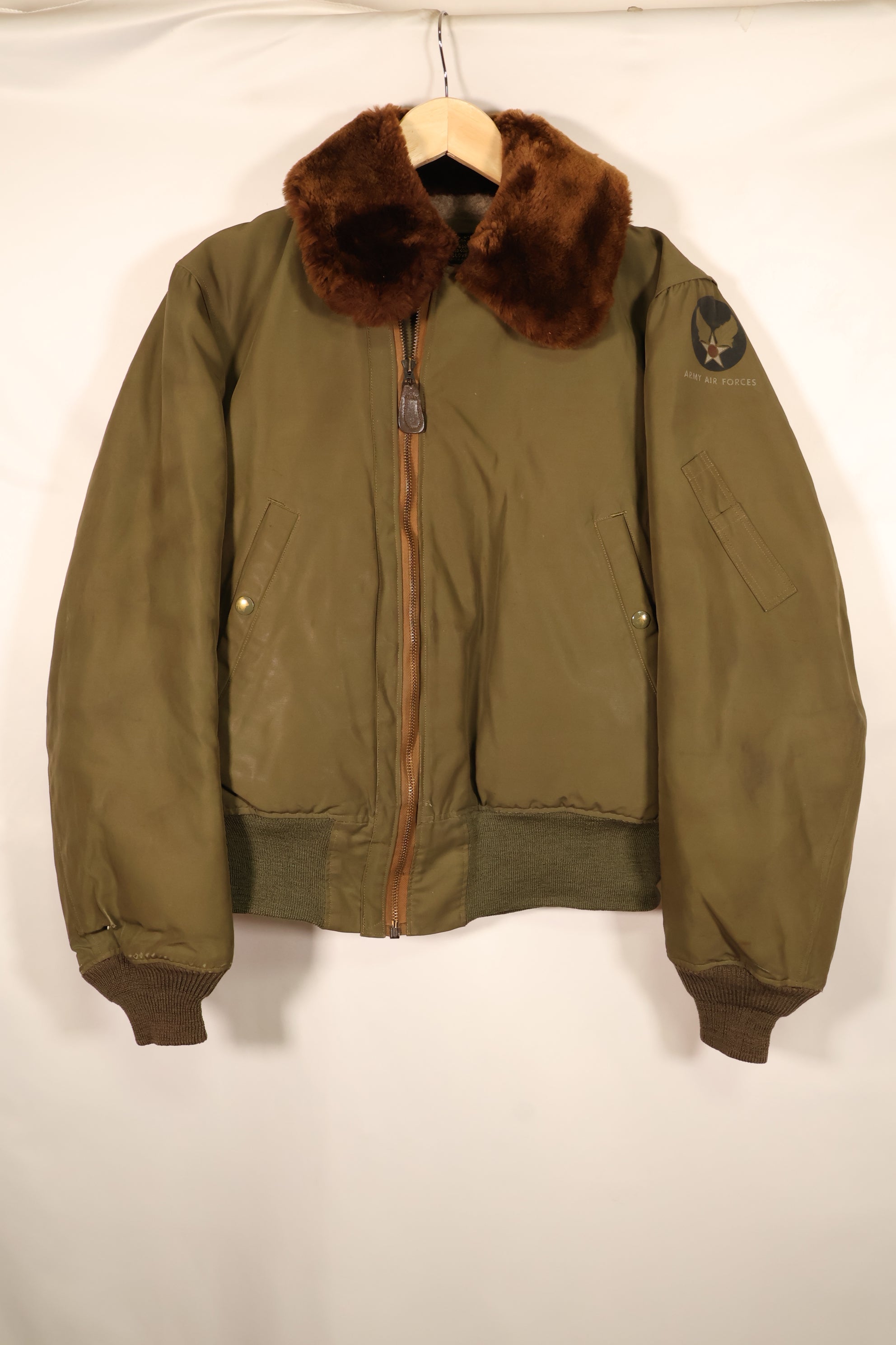 1940s, Size 38, U.S. Army Air Forces (USAAF) B-15 Flight Jacket, with elevator modifications, in good condition