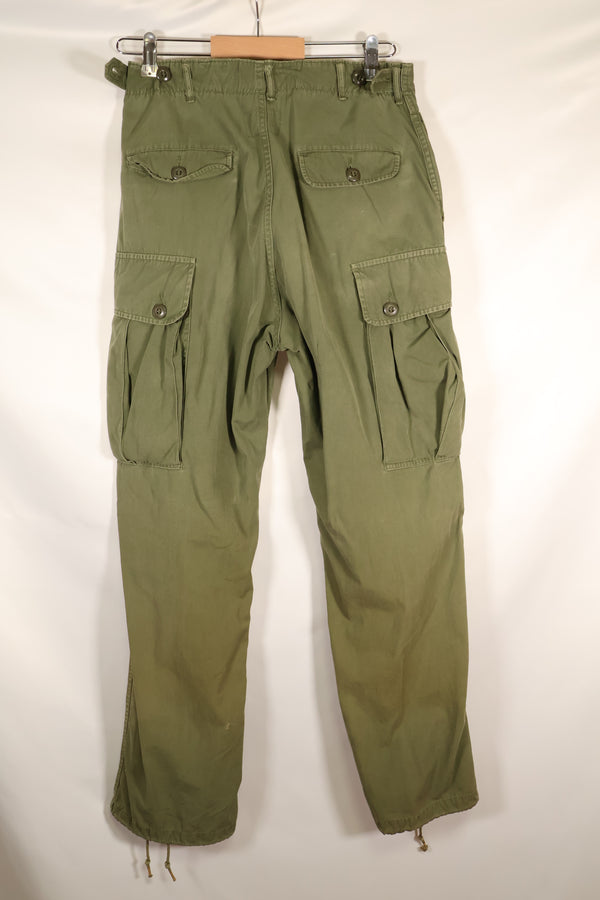 1963 contract, estimated XS 1st Model Jungle Fatigue pants, used with strong signs of use.