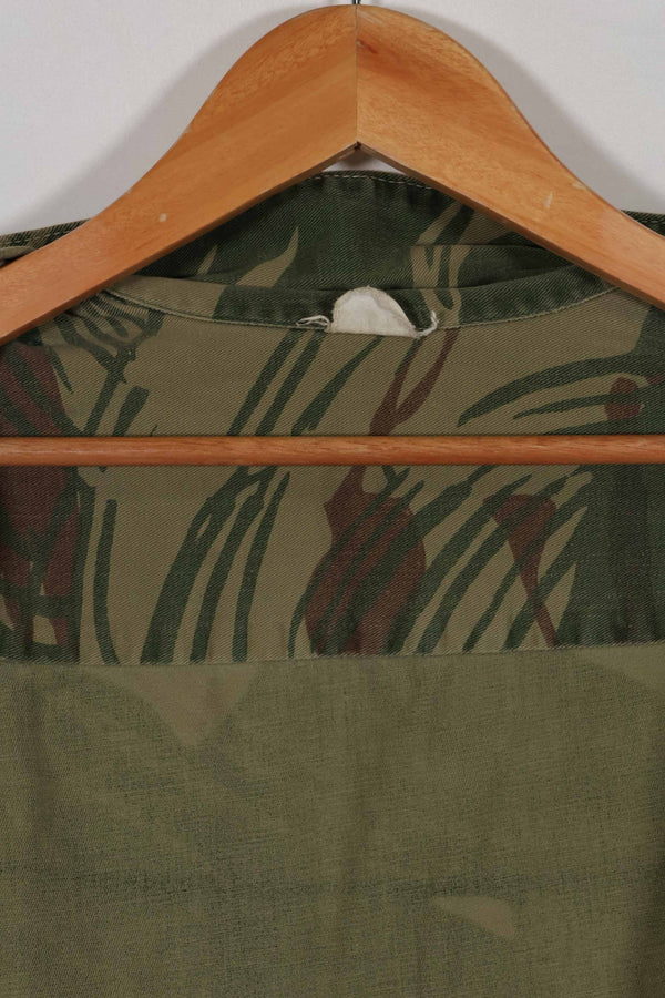 Real Rhodesian Army Rhodesian camouflage shirt with missing buttons, used.