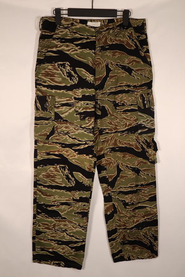 Real early gold tiger stripe pants, size M-R, US cut, used, good condition.