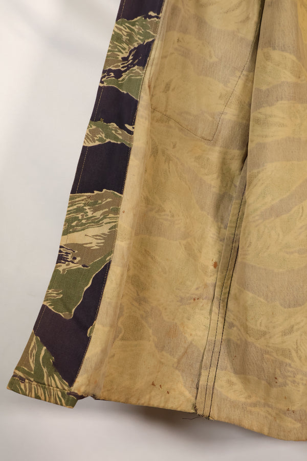 Mid 1960s US cut LARGE Okinawa Tiger Tiger striped shirt, faded, used.