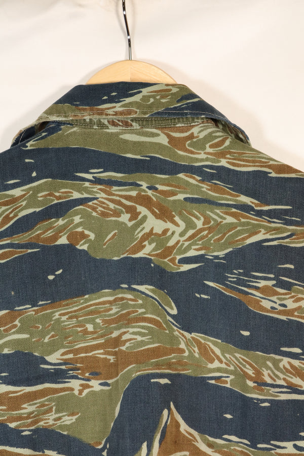 Mid-1970s, Thailand, Silver Tiger half sleeve shirt, tiger stripe, used.