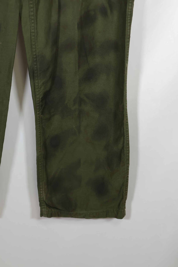 Real 1960s lot OG-107 baker pants, hand painted camouflage, used.