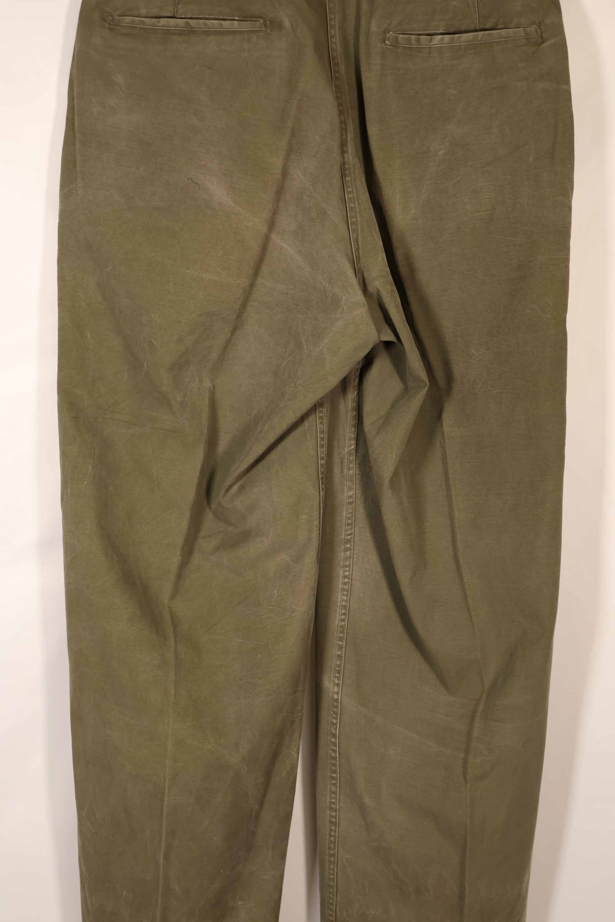 Real late 1940s - early 1950s M45 OD cotton field pants, used, strong signs of use.