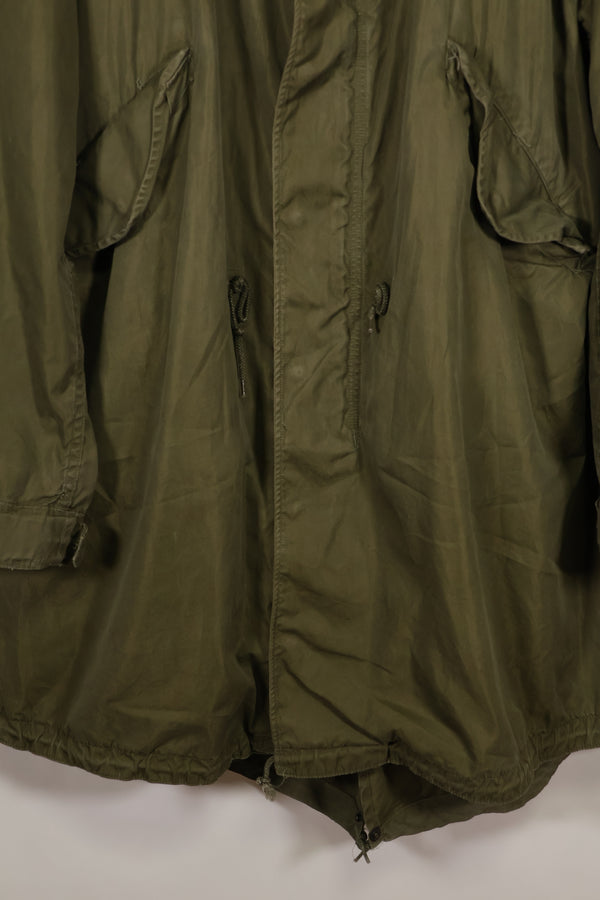 Early 1950s MEDIUM US Army M51 Field Parka, shell only, used.