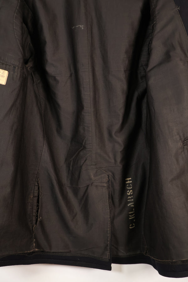 1940's estimated 38 approx. 10 buttons U.S. Navy pea coat in good condition B