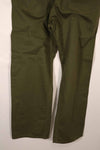 Real late 1940s-early 1950s U.S. Navy cotton pants, zipper fly, used.