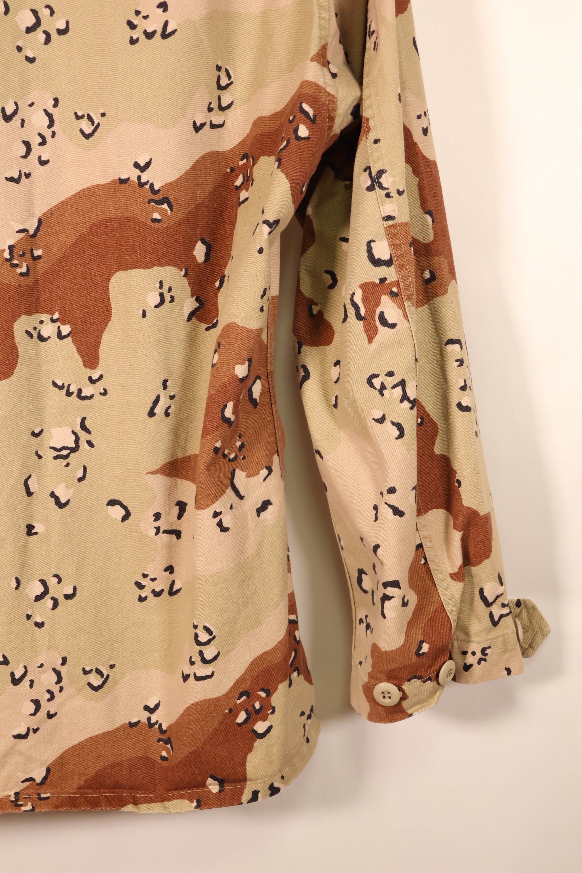 1990 Contract, S-R, DPSC Model, 6C Desert Camo, Chocolate Chip Camo, Jacket, Used