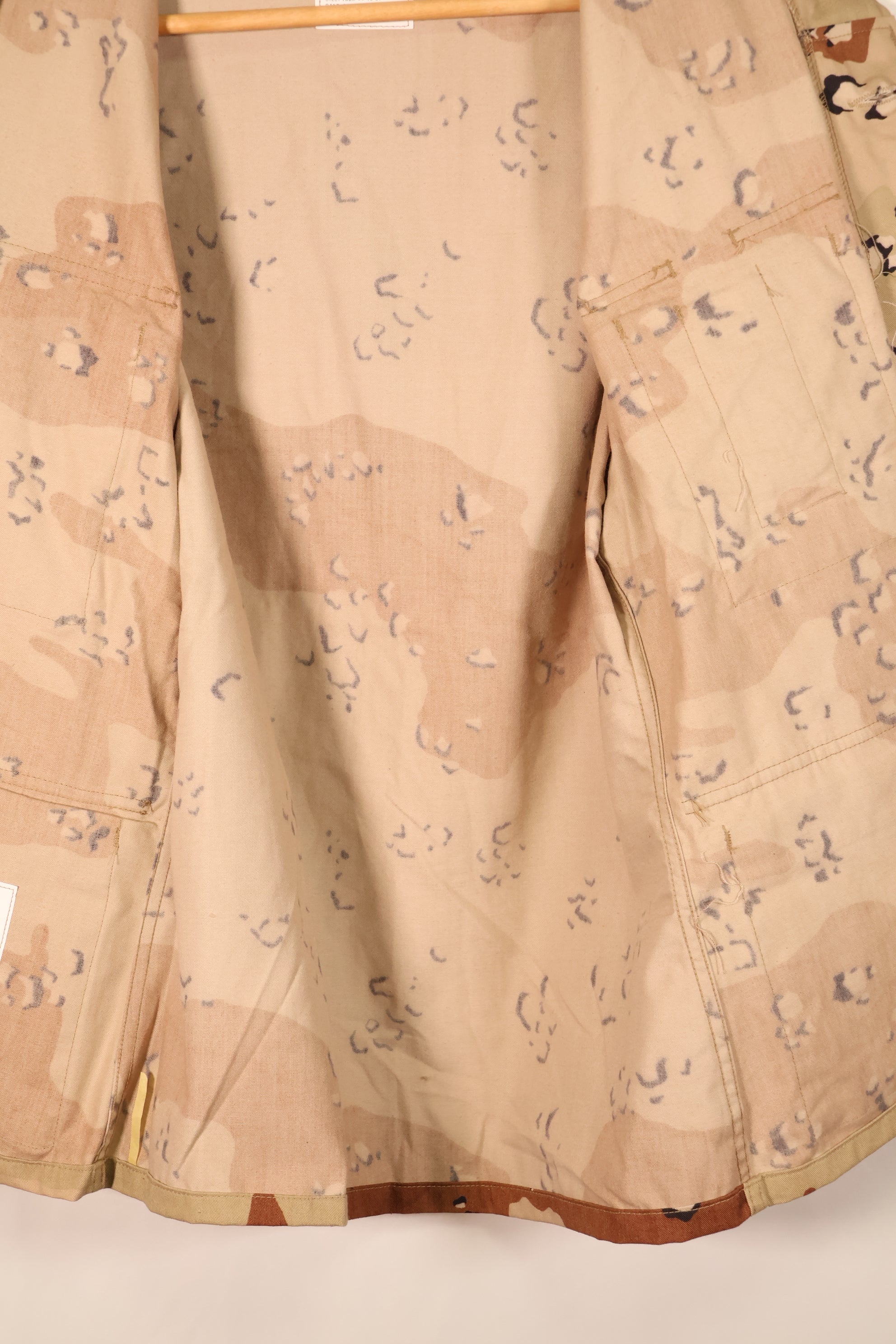 1990 Contract, S-S, DPSC Model, 6C Desert Camo, Chocolate Chip Camo, Jacket, Used