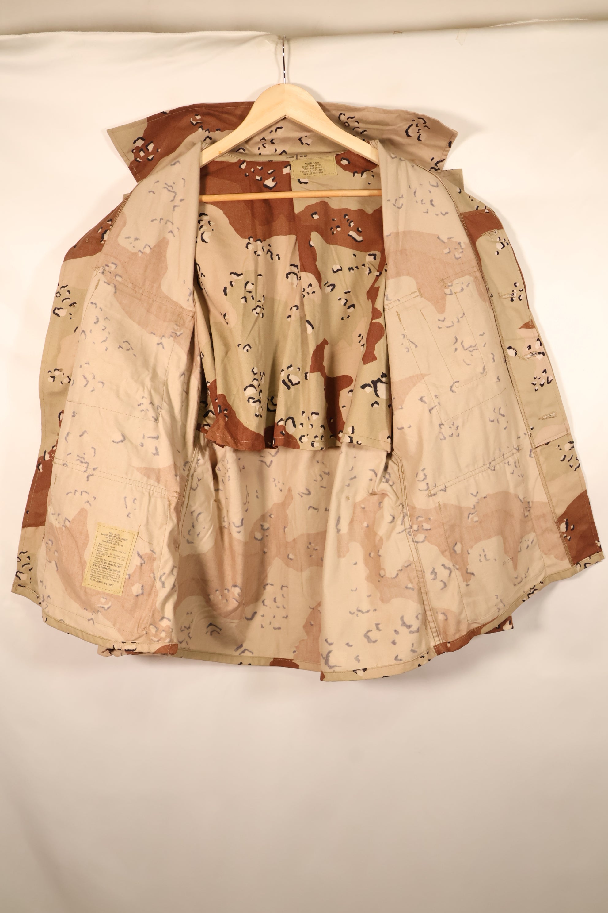 1986 Contract, M-S, 6C Desert Pattern, Chocolate Chip Camo Jacket, Mid-Period Model, Virtually Unused