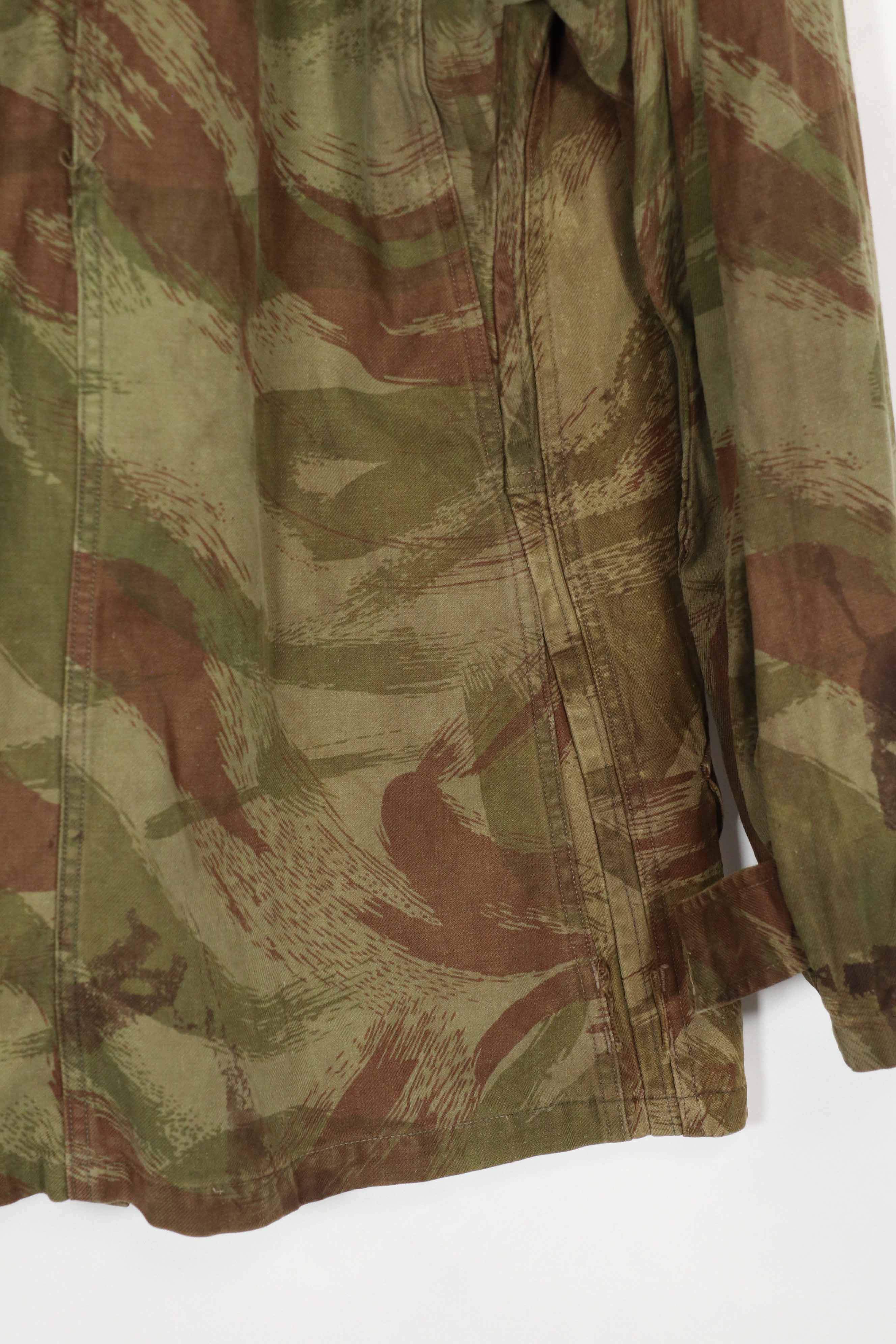 Real Indochina War Lizard Camouflage TAP 47/53 Camouflage Jacket, used, faded.