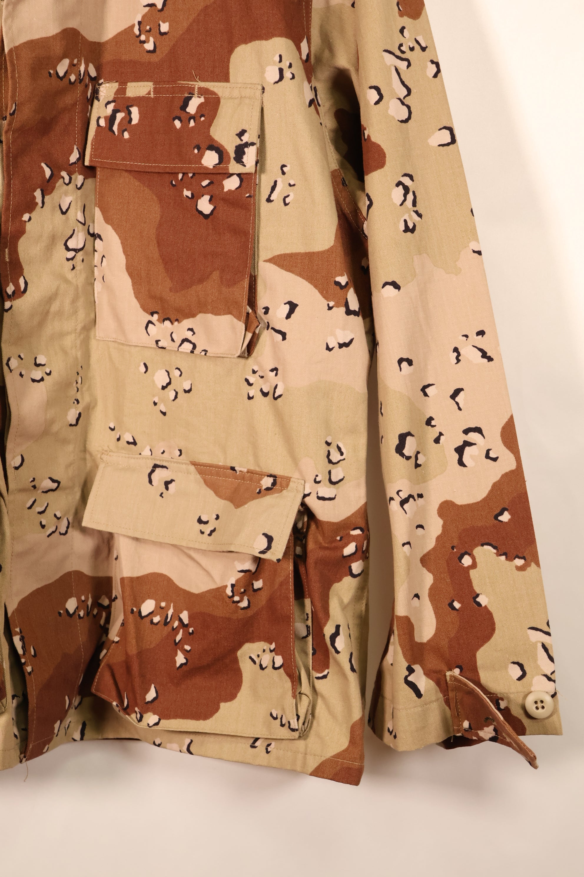 1990 Contract, M-S, 6C Desert Pattern, Chocolate Chip Camo Jacket, Late Model, Used, Grade B