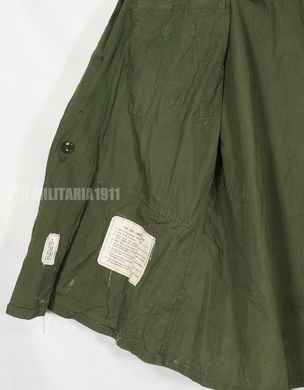 Real 2nd Model Jungle Fatigue Jacket, S-S, with patch attached afterwards, used.