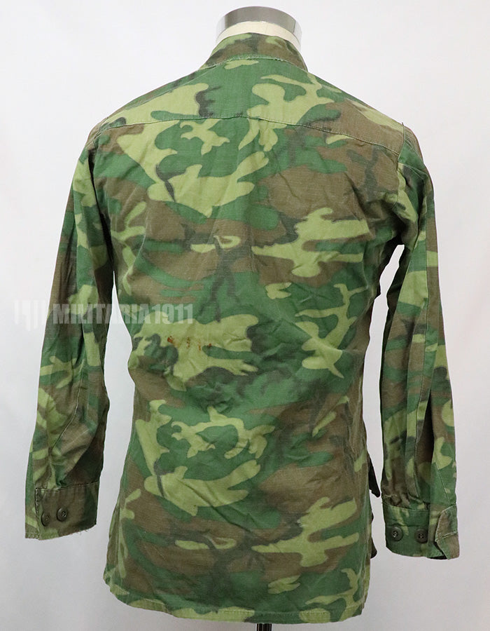 Original U.S. ERDL jungle fatigues, made in 1968, no size tag