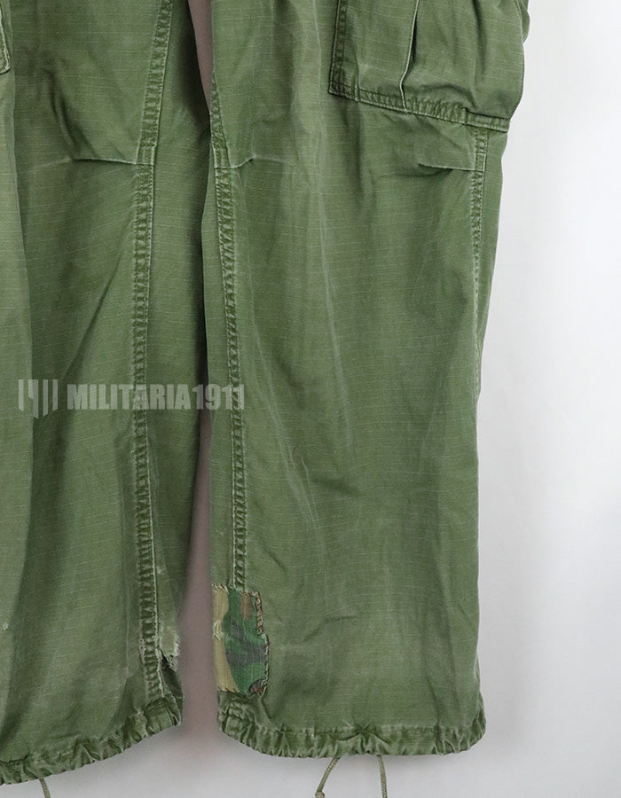 Original late model jungle fatigues pants, ripstop fabric, made in 1969, used, modified.