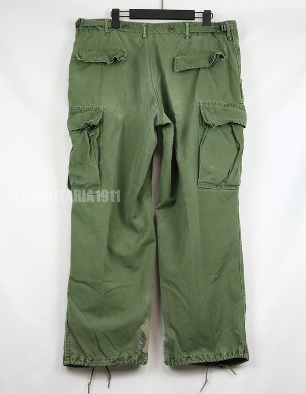 Original late model jungle fatigues pants, ripstop fabric, made in 1969, used, modified.