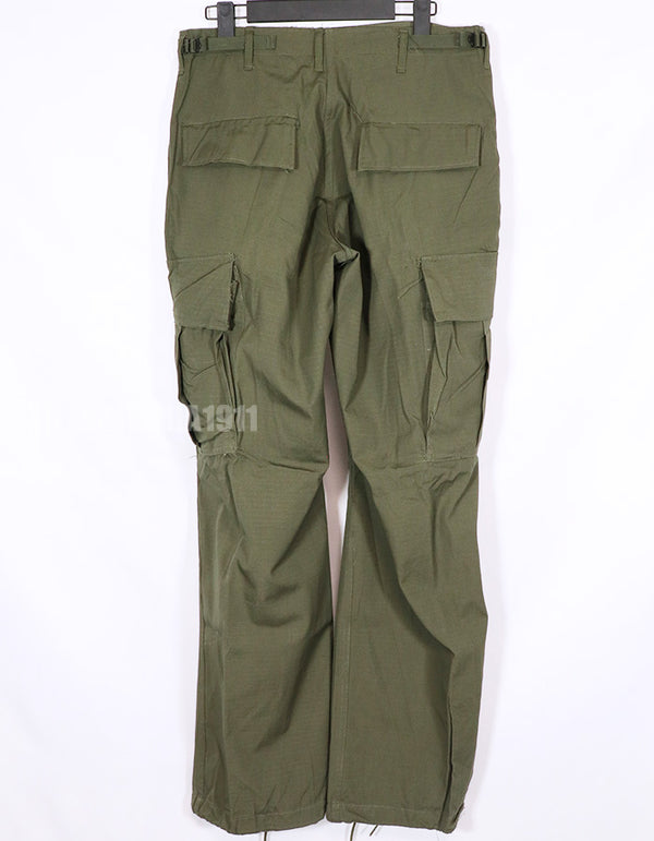 Real U.S. Army Jungle Fatigue late model ripstop pants, dead stock, made in 1969.