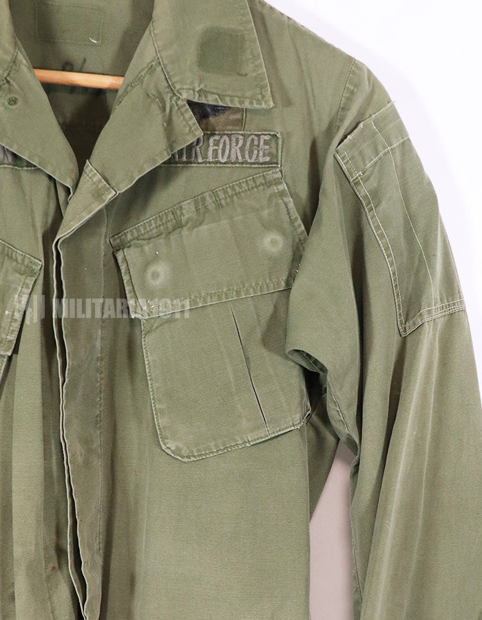 Real 1969 3rd Model Jungle Fatigue Jacket with USAF patch, very well used.